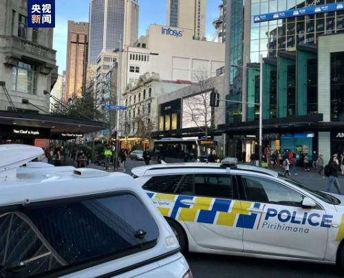 亚洲第一区二区快射影院